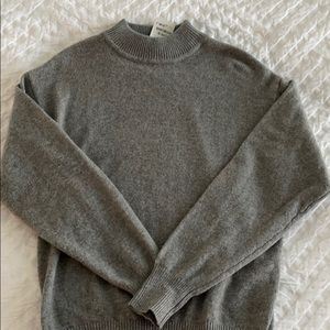 NWT Brandy Melville Sweater
